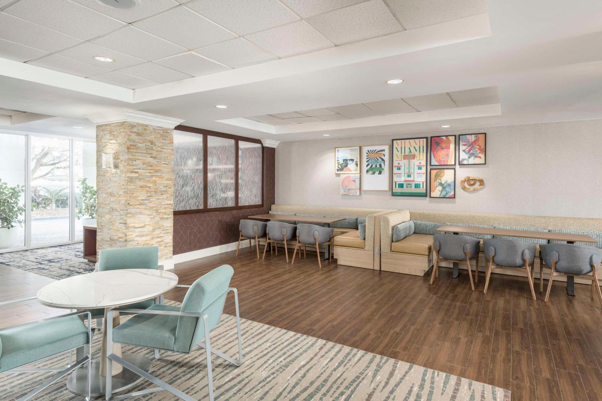 Homewood Suites Miami Airport/Blue Lagoon Miami Springs Екстер'єр фото